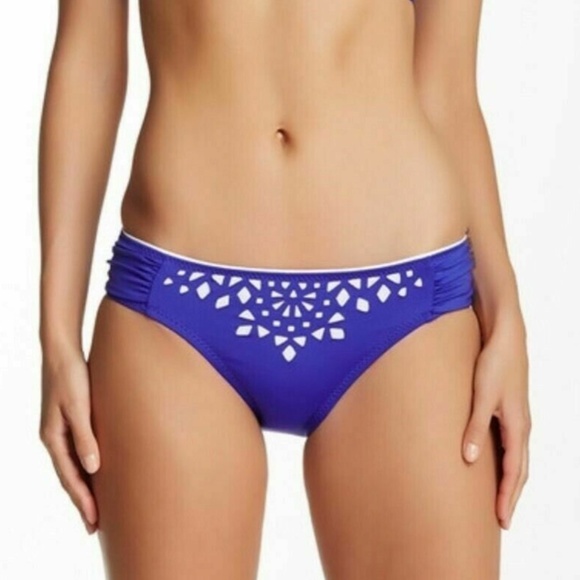 NWT $52 BECCA Laser Cut Out Bikini Bottom in‎ Sapphire [SZ Medium ] - Picture 2 of 12
